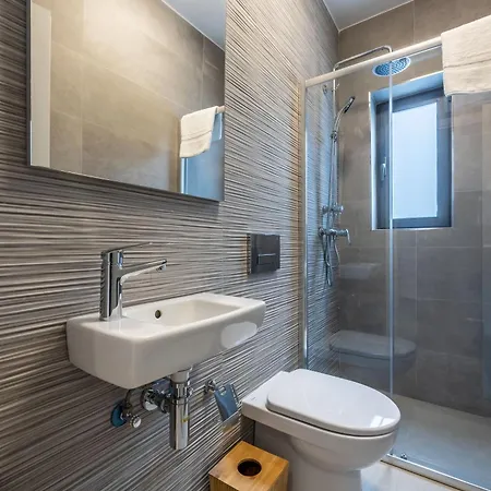 Modern Marvel With Views Appartamento Msida