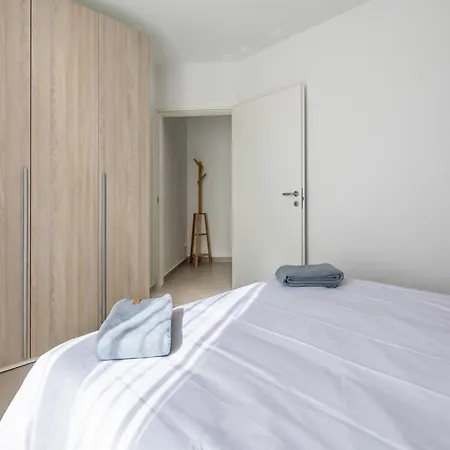 Modern Marvel With Views Appartement Msida