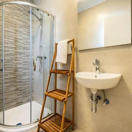 Appartement Modern Marvel With Views *