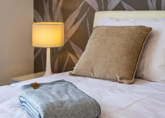 Modern Marvel With Views *