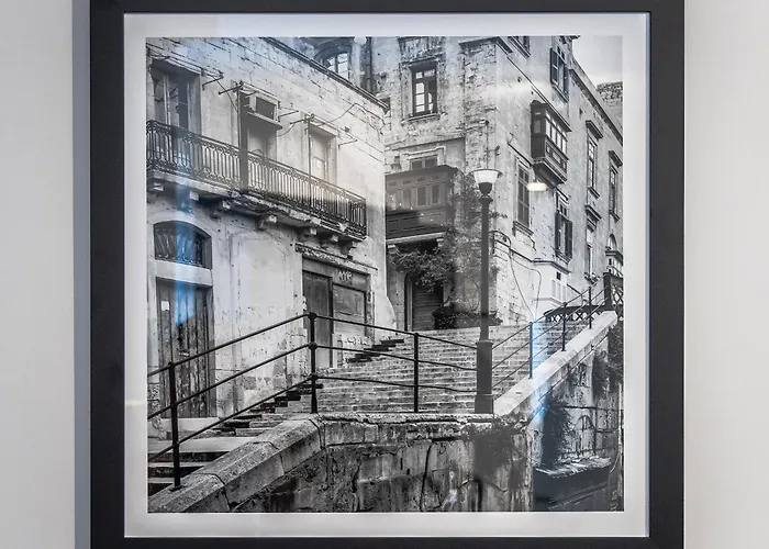 Modern Marvel With Views *